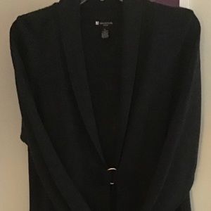 Charcoal black cardigan with Velcro closure